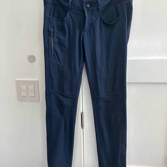 Lululemon navy blue skinny pants with zipper - size 8 - Picture 1 of 15